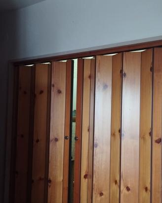 porta a soffietto in legno 