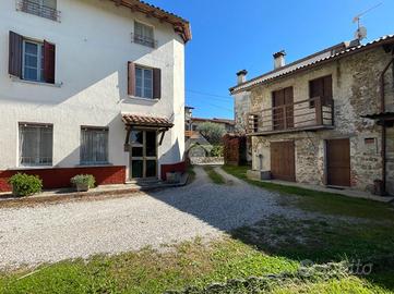 CASA DI CORTE A TARCENTO