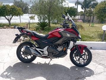 Honda nc 750