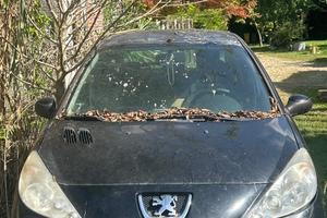 Peugeot 206+ 2012