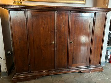 Credenza