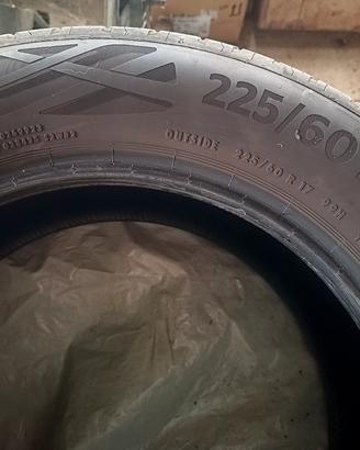 pneumatici. 225 /60 r17