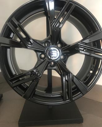 04 CERCHI REPLICHE AUDI Q2 Q3 A4 VW TIQUAN PASSAT 