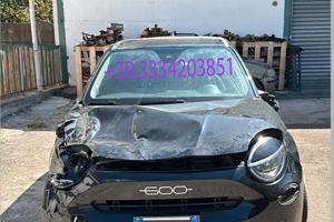 Fiat 600 Turbo 1.2 Hybrid 100 CV DCT MHEV “La Prim