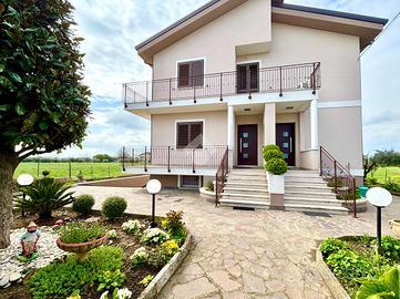 4 LOCALI A SANTARCANGELO DI ROMAGNA