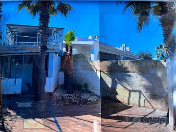 Marina di Ostuni villa fronte mare