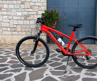 Bicicletta b-twin