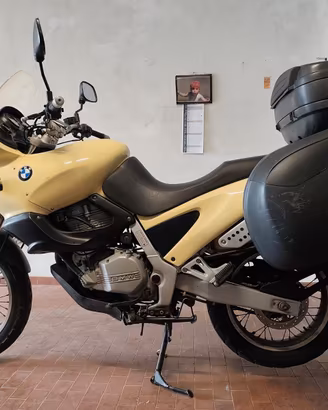 MOTO BMW F 650 GS