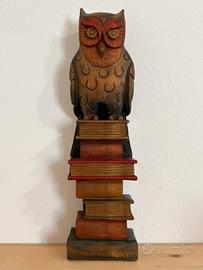 Scultura Gufo Vintage in Legno Intagliato a Mano
