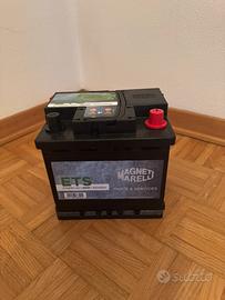 Batteria auto Magneti Marelli