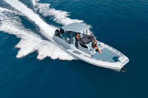 GOMMONE RANIERI CAYMAN 33 EXECUTIV CABIN 2026 demo