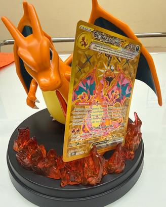 Statua nuova di Charizard e CARTA TRE STELLE  CHA.