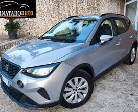 SEAT Arona 1.0 ecotsi 95cv -2022- Fari led carplay