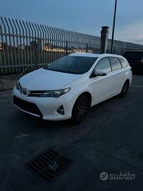Ricambi Toyota Auris Touring Sports 1.4 D-4D SW An