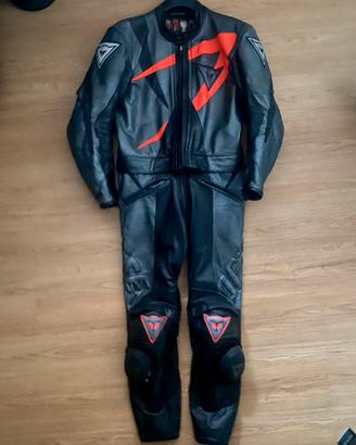 Tuta dainese