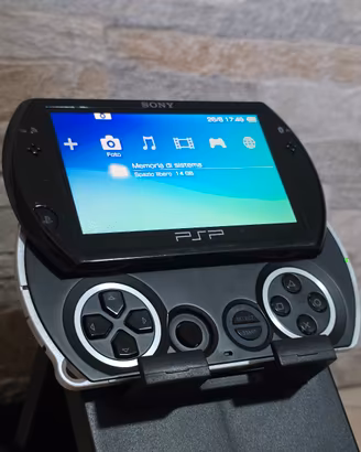 Sony PSP Go (PSP-N1004) Piano Black - 16GB