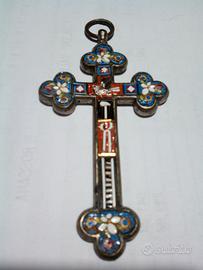 antico crocifisso a micro mosaico