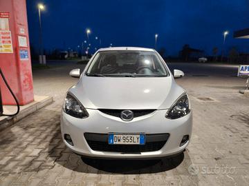 Mazda2 