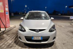 Mazda2 