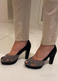 Decollette nero e grigio