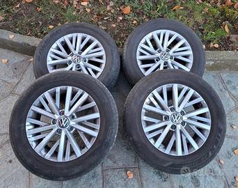 4 cerchi in lega originali Volkswagen da 16"