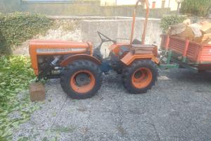 trattore Antonio Carraro di g