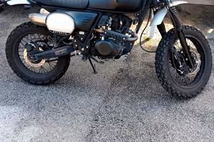 moto scrambler 125 