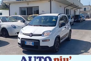 Fiat Panda 1.0 fireFly Hybrid 70 CV 5 POSTI-Garanz