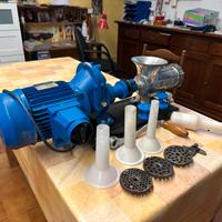 Tritacarne elettrico Tre Spade 22