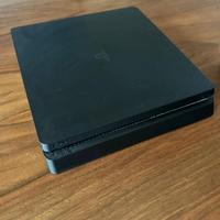 Playstation 4 1TB 1 tera con joystick e giochi