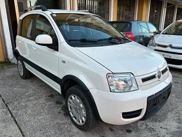 Fiat Panda 4x4!! 1.2 benzina anno 2010!!