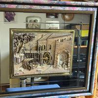 Quadro con altorilievo e specchio