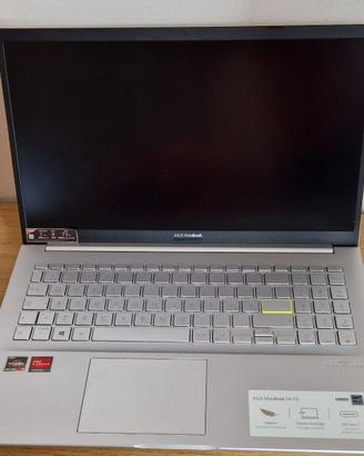 ASUS VivoBook 15 M513