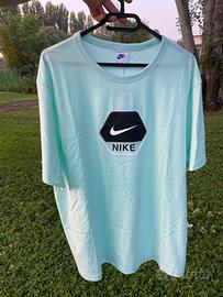 Nike Hexagon Logo T-Shirt – Verde Menta