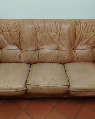 divano più poltrone 