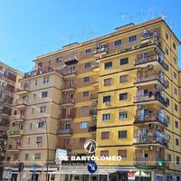 Ampio app.to via plateja angolo v.le magna grecia