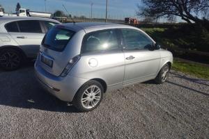 LANCIA Ypsilon 1.2 69 CV Diva