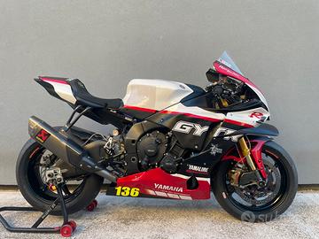 Yamaha yzf-R1