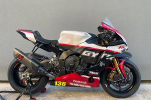 Yamaha yzf-R1