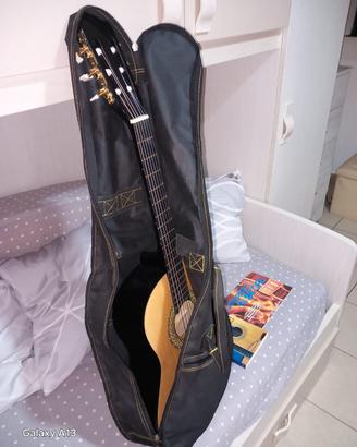chitarra  classica 