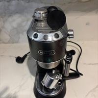 De'Longhi Dedica Style EC 685.BK.