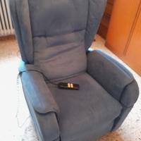 poltrona alza persona per anziani e disabili