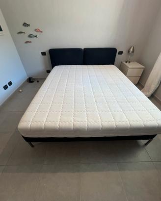 Letto matrimoniale