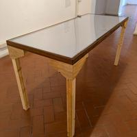 Tavolo espositivo design industriale – su misura