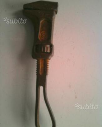 Chiave a pappagallo antica