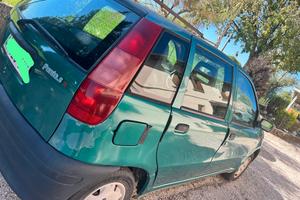 Fiat punto 5 porte del 1998 per neopatentati