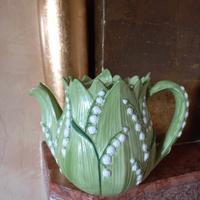 TEIERA con soggetto di mughetti, degli anni 70.