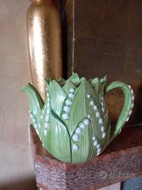 TEIERA con soggetto di mughetti, degli anni 70.