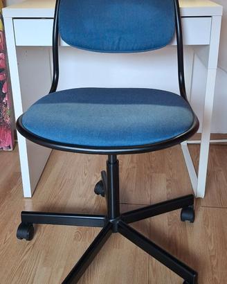 Sedia girevole blu scuro Ikea ÖRFJÄLL Nuova
