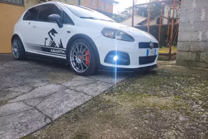 Grande punto abarth esseesse